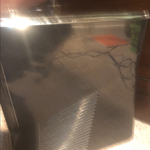 Xbox360 - Picture 1 of 5
